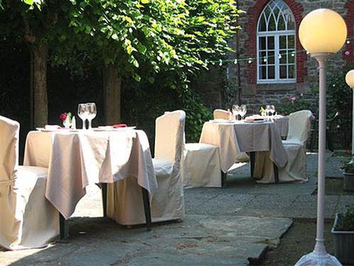 Hotel-Restaurant De L'Abbaye Plancoët Restaurant foto